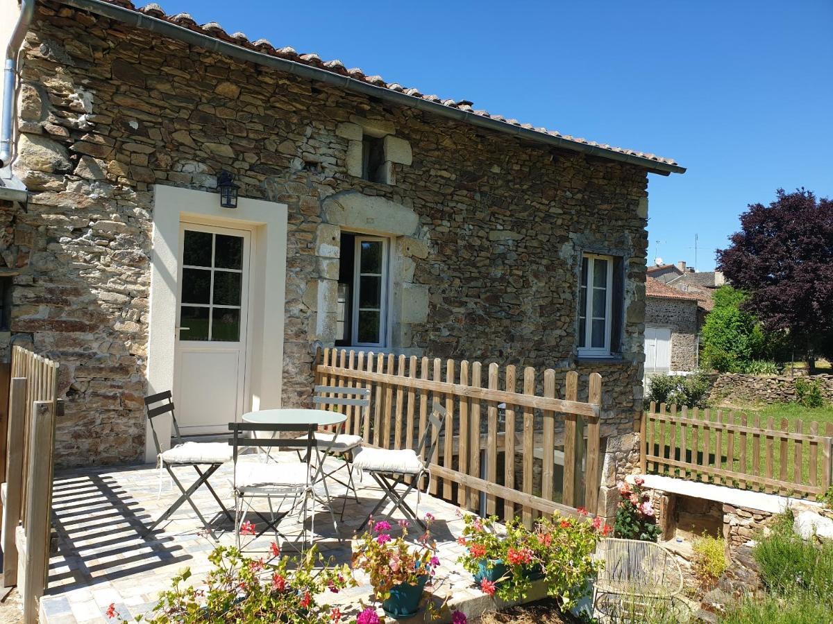 Gite La Grange De Jeanne Villa Rancon Esterno foto